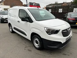 White Used 2019 Vauxhall Combo Edition MPV | £5,995 (Fair price)