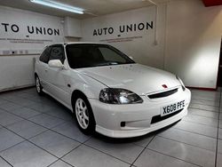 White Used 2015 Honda Civic Type R Hatchback | £24,995