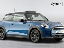 Blue Used 2022 Mini Cooper Classic Hatchback | £17,750 (Good price)