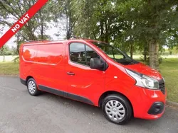 Red Used 2018 Renault Trafic Business Van | £8,995 (Fair price)