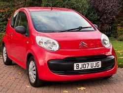 Red Used 2007 Citroën C1 Hatchback | £1,450 (Fair price)