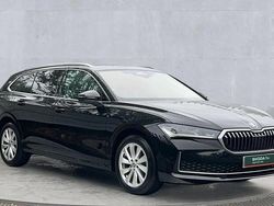 Black Used 2025 Skoda Superb SE Technology Estate | £28,000 (Fair price)