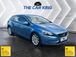 Blue Used 2014 Volvo V40 SE Lux Estate | £9,980 (Fair price)