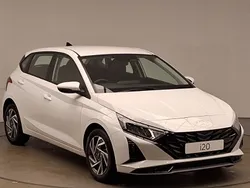 White New 2025 Hyundai i20 Advanced Hatchback | £19,995 (Fair price)