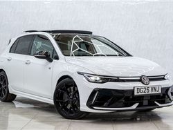 White New 2025 VW Golf VIII Black Edition Hatchback | £45,745