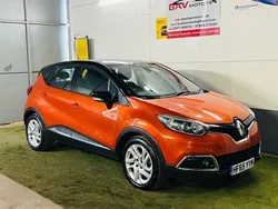 Orange Used 2015 Renault Captur Dynamique SUV | £4,850 (Fair price)