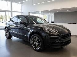 Black Used 2022 Porsche Macan SUV | £46,990 (Good price)