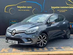 Used 2025 Renault Clio V Play Hatchback | £8,290