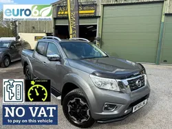 Grey Used 2018 Nissan Navara Tekna Pickup | £12,945 (Fair price)