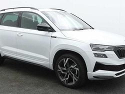 Moon white metallic Used 2025 Skoda Karoq SportLine SUV | £33,990 (Expensive)