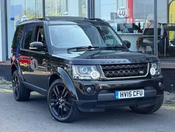 Black Used 2015 Land Rover Discovery 4 HSE SUV | £15,495 (Fair price)