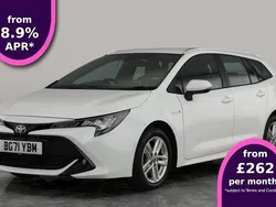 White Used 2021 Toyota Corolla Estate | £18,173 (Fair price)