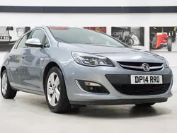 Silver Used 2014 Vauxhall Astra SRi Hatchback | £4,989 (Fair price)