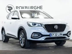 White Used 2022 MG HS Excite SUV | £11,750 (Fair price)