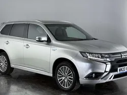 Silver Used 2020 Mitsubishi Outlander P-HEV Estate | £16,550 (Fair price)