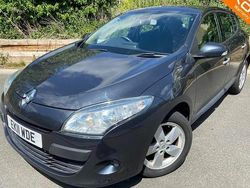 Grey Used 2011 Renault Mégane III Dynamique Hatchback | £2,995 (A bit pricey)