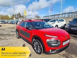 Red Used 2015 Citroën C4 Cactus Flair Hatchback | £5,295 (Fair price)