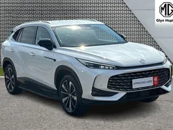 White Used 2024 MG HS Trophy SUV | £28,446