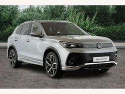 Oyster silver Used 2025 VW Tiguan R-line SUV | £37,990 (Expensive)