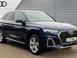 Blue Used 2021 Audi Q5 S-Line SUV | £27,903 (Fair price)