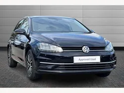Black Used 2018 VW Golf VII SE Hatchback | £12,790 (Fair price)