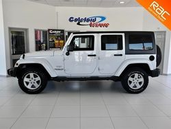 Bright white Used 2014 Jeep Wrangler Sahara SUV | £16,999 (Fair price)