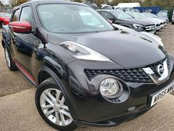 Black Used 2015 Nissan Juke N-Connecta SUV | £5,795 (A bit pricey)