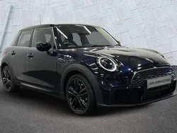 Black Used 2021 Mini Cooper Hatch Hatchback | £18,000 (A bit pricey)