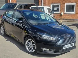 Black Used 2016 Ford Focus Zetec Hatchback | £6,995 (Fair price)