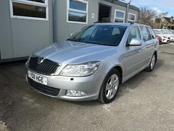 Silver Used 2011 Skoda Octavia Elegance Estate | £2,599 (Good price)