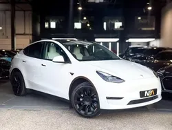 White Used 2022 Tesla Model Y Long Range SUV | £23,995