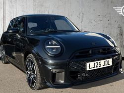 Black Used 2025 Mini Cooper Hatch Hatchback | £26,890