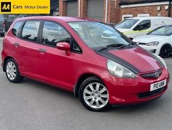 Red Used 2006 Honda Jazz SE Hatchback | £1,995 (Good price)