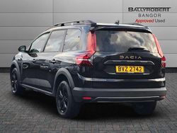 Black Used 2024 Dacia Jogger Extreme MPV | £17,995 (Fair price)