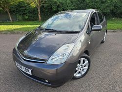 Grey Used 2006 Toyota Prius T4 Hatchback | £3,950 (A bit pricey)
