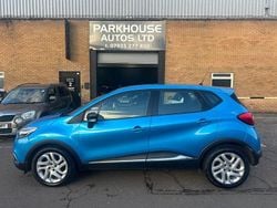 Blue Used 2015 Renault Captur Dynamique SUV | £4,990 (Good price)