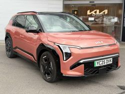 Orange Used 2025 Kia EV3 GT-Line S SUV | £33,700 (Good price)
