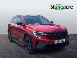Red Used 2025 Renault Austral Iconic Esprit Alpine SUV | £29,995 (A bit pricey)