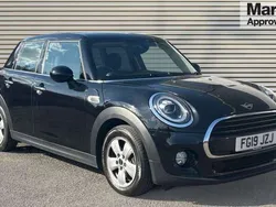 Black Used 2019 Mini Cooper Classic Hatchback | £11,352 (Fair price)