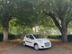 White Used 2010 Suzuki Alto SZ3 Hatchback | £2,490 (Fair price)