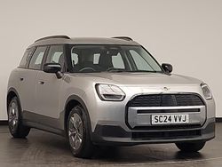 Silver Used 2024 Mini Countryman Classic SUV | £29,898 (Fair price)