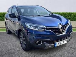 Blue Used 2017 Renault Kadjar Signature S SUV | £10,399 (Fair price)