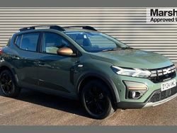 Green Used 2024 Dacia Sandero Extreme SUV | £13,950 (Fair price)