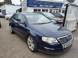 Blue Used 2009 VW Passat Highline Sedan | £2,750 (Expensive)