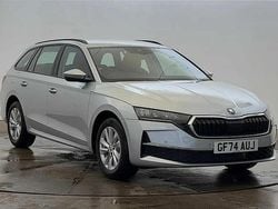 Brilliant silver metallic New 2024 Skoda Octavia SE Technology Estate | £24,300 (Good price)