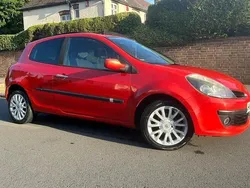 Red Used 2006 Renault Clio II Dynamique Hatchback | £1,290 (Super price)