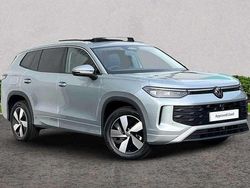 Silver Used 2025 VW Tayron Match SUV | £36,995 (Fair price)