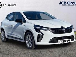White New 2025 Renault Clio V Evolution Hatchback | £18,295 (Good price)