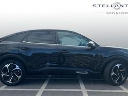 Black Used 2022 Citroën C4 PureTech Hatchback | £14,389 (Fair price)