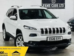 White Used 2016 Jeep Cherokee Longitude Plus SUV | £5,500 (Fair price)